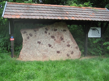 Der Fährtenstein