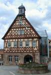 Das alte Rathaus hinter dem Rathausbrunnen